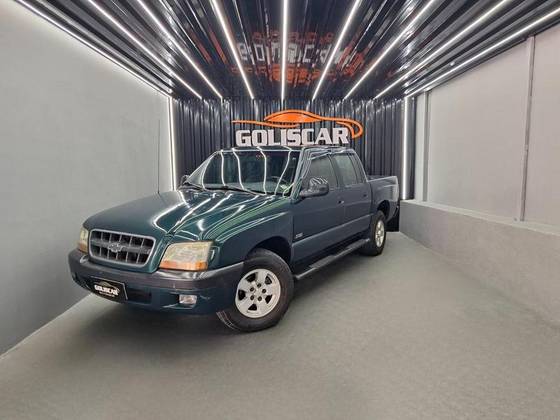 CHEVROLET S10 2.8 4X2 CD 12V TURBO INTERCOOLER DIESEL 4P MANUAL CHEVROLET S10 2.8 4X2 CD 12V TURBO INTERCOOLER DIESEL 4P MANUAL